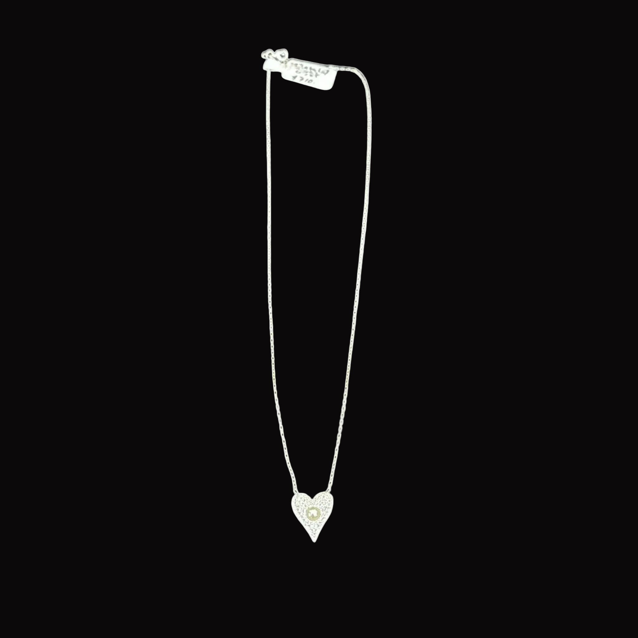 Collar "Starlight Heart" en Plata Ley .925 con Micro-Pavé de Cristales